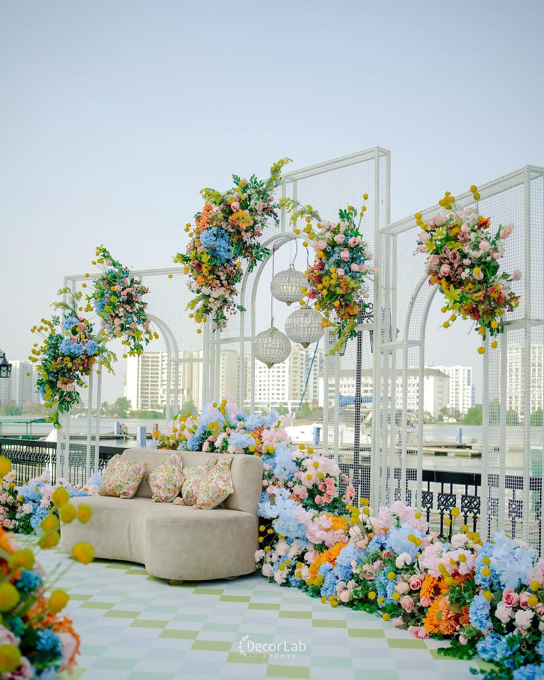 Outdoor Media